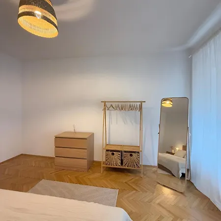 Stylish In The Center * Graz